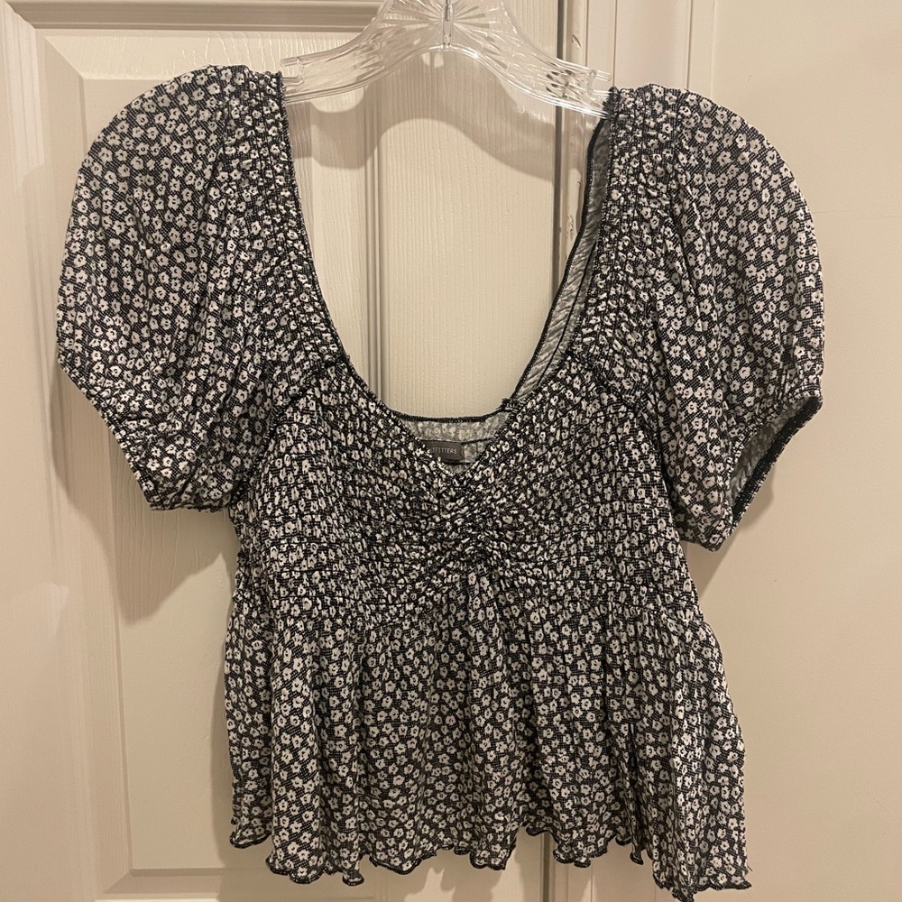 Urban Outfitters Black and White Floral Blouse